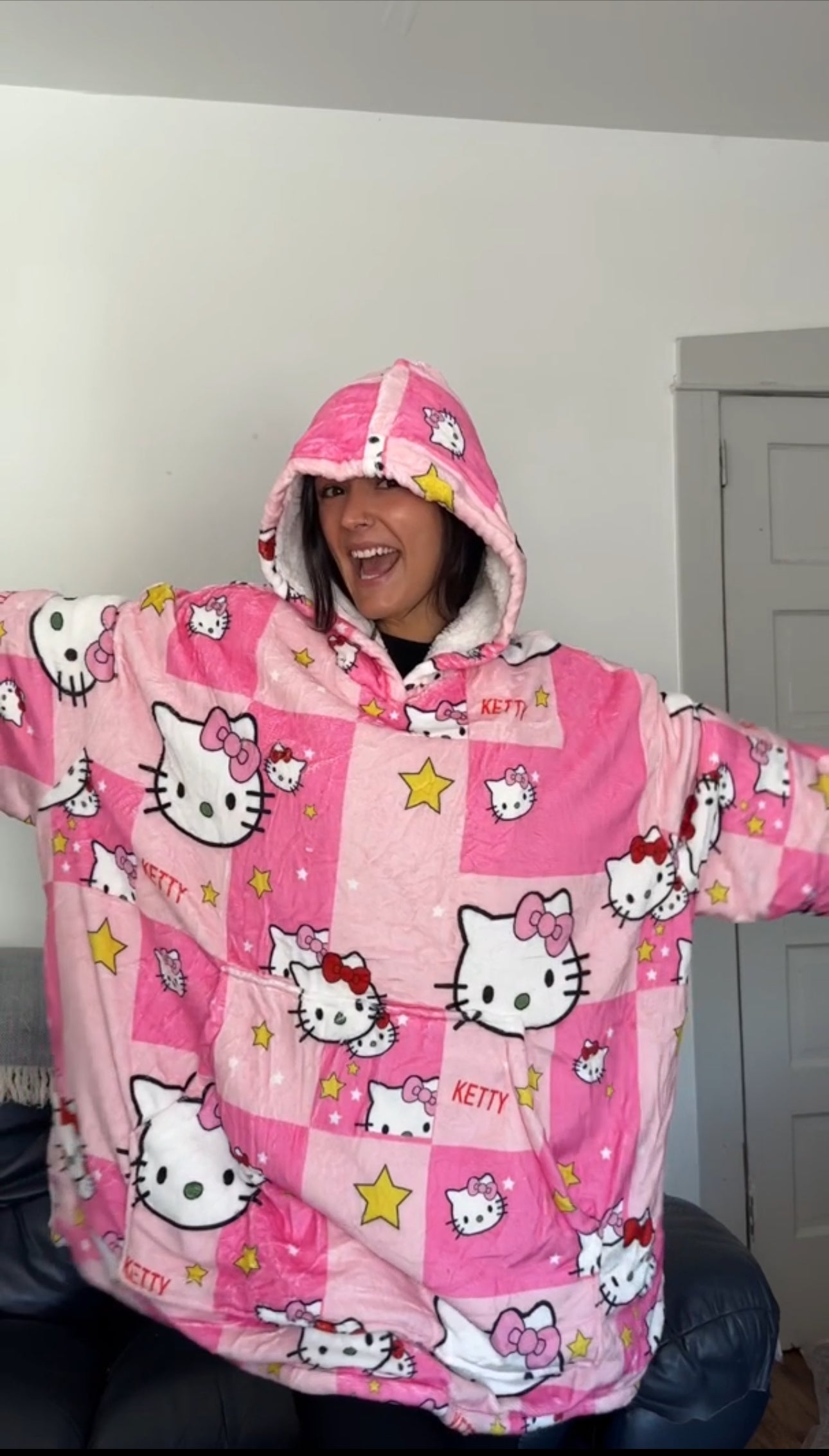 Anime Blanket Hoodie oversize snuggle Sherpa Hello Kitty