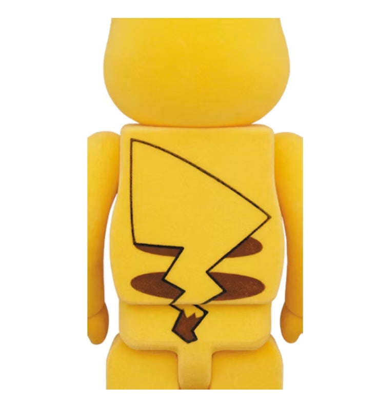pikachu bearbrick 400%