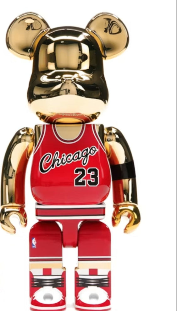 Michael Jordan’s gold Bearbrick 400%