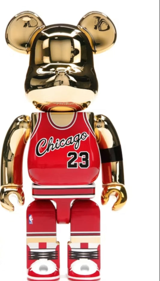 Michael Jordan’s gold Bearbrick 400%