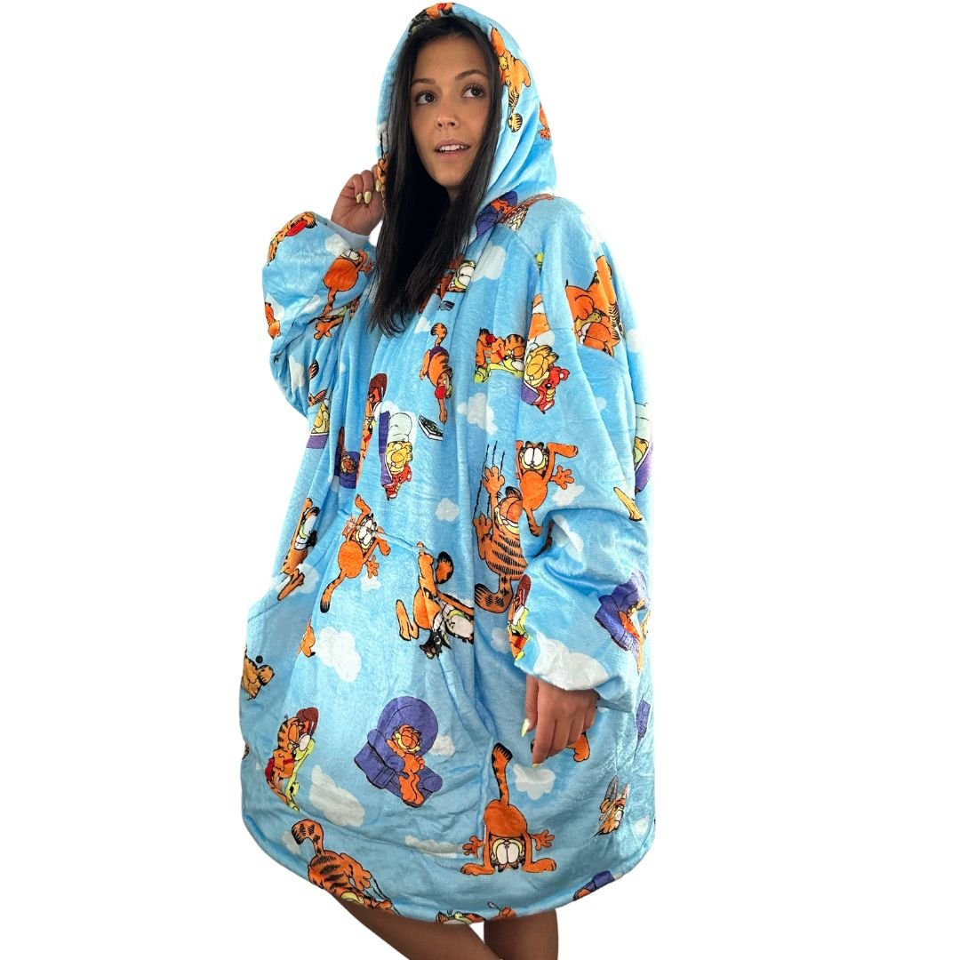 Garfield Oversized Blanket Hoodie – Cozy Sherpa Hoodie with Classic Comic Print unisex snuggle for adults and kids - Olm collectibles