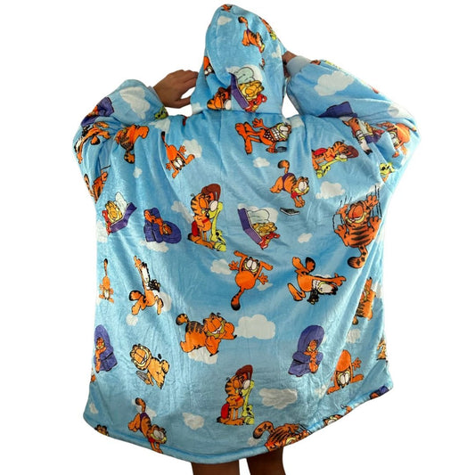 Garfield Oversized Blanket Hoodie – Cozy Sherpa Hoodie with Classic Comic Print unisex snuggle for adults and kids - Olm collectibles
