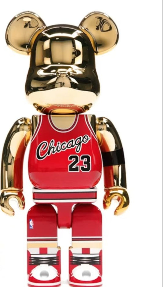 Michael Jordan’s gold Bearbrick 400% - Olm collectibles
