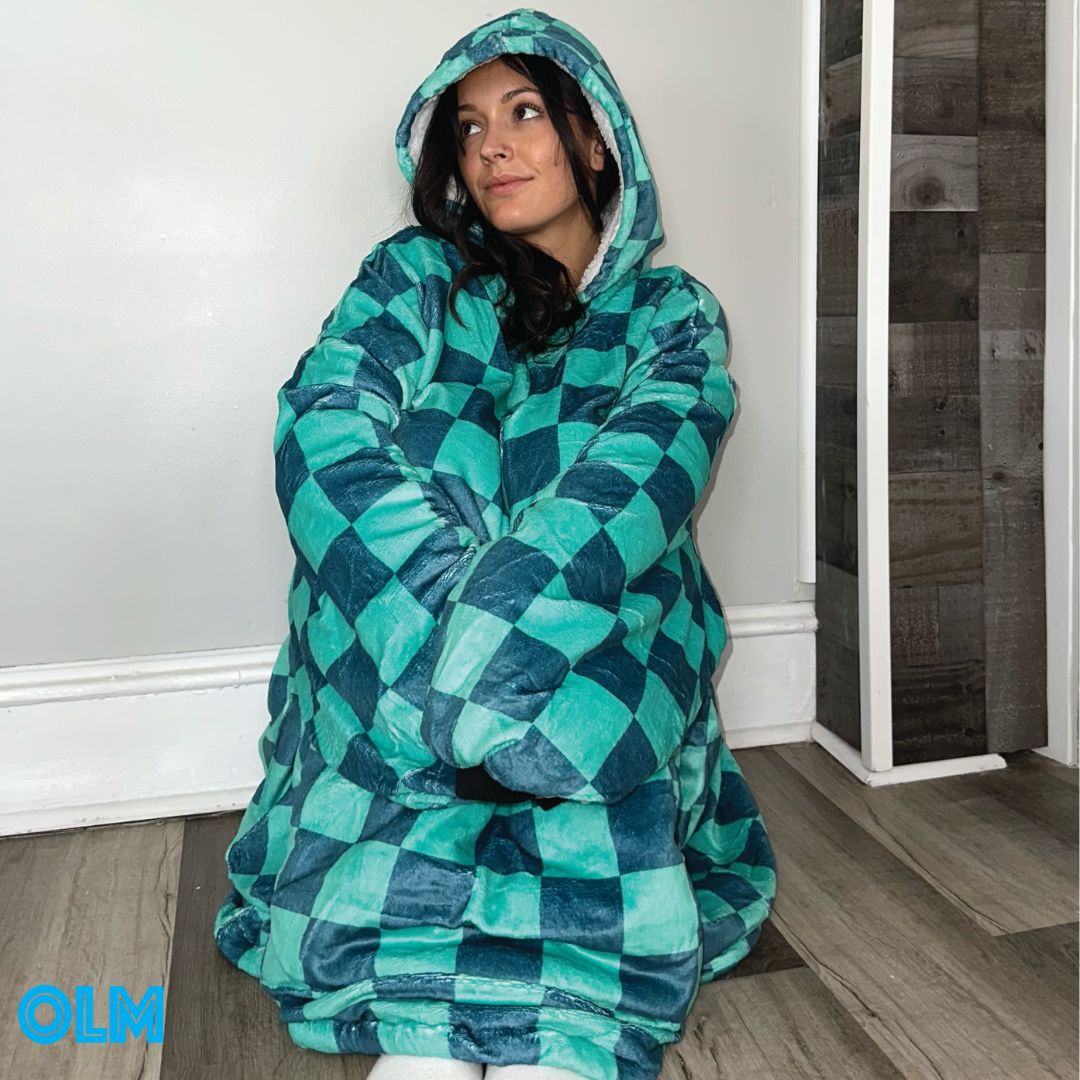 Original Oversized Microfiber & Sherpa Wearable Blanket Hoodie various come in unisex adults and kids sizes - Olm collectibles